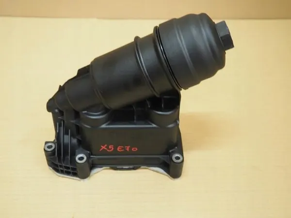Enfriador de aceite Carcasa de filtro BMW X5 E70 8512435 image 3