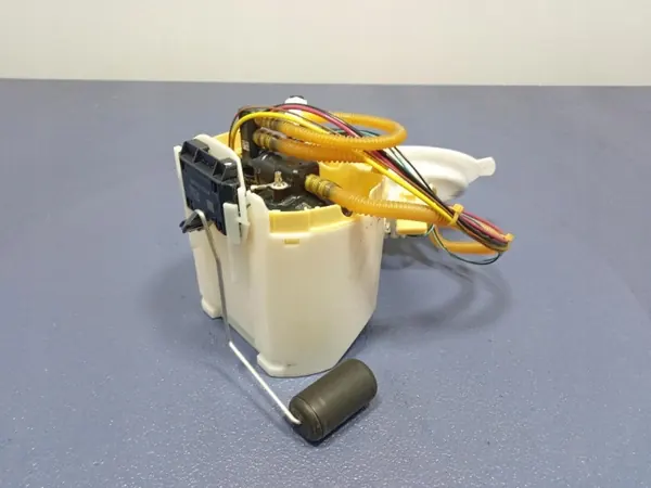 Bränslepumpflytare OEM 7473444 för BMW 3 G20 image 4