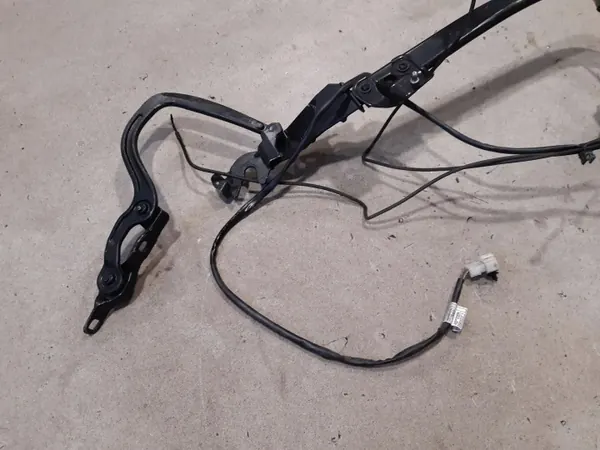 Dakscharnier links achter BMW 4 Cabrio OEM 7401031 image 10