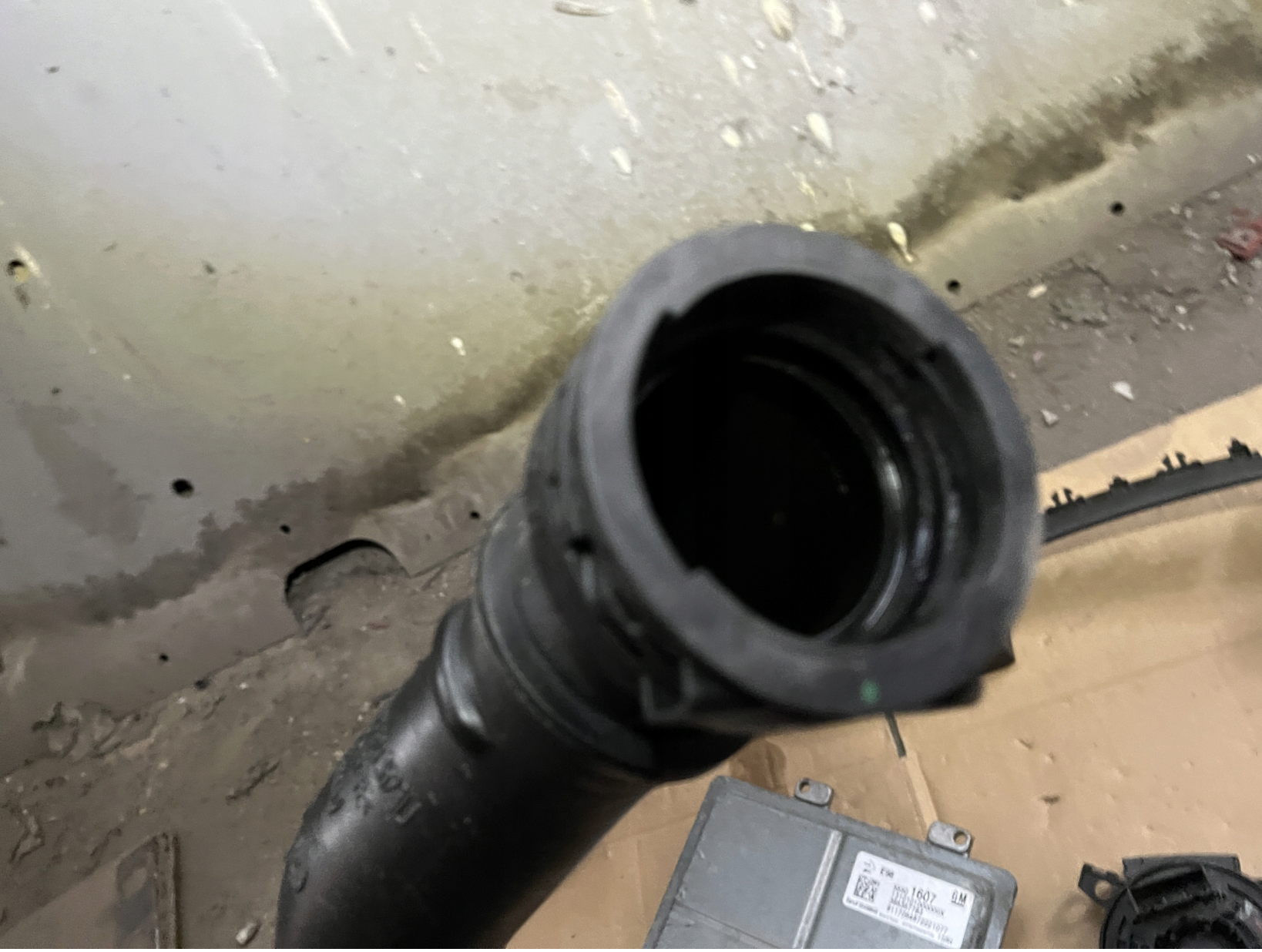Jeep Compass II Lift kofferbakplank OEM 7357240100 image 2
