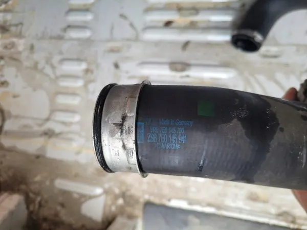 VW TRANSPORTER T6 Intercooler-Schlauch 7E0145941 image 3