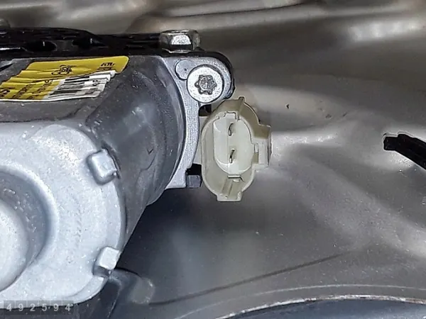 Régulateur de vitre Hyundai OEM r6p08 pour i30 2008 image 7