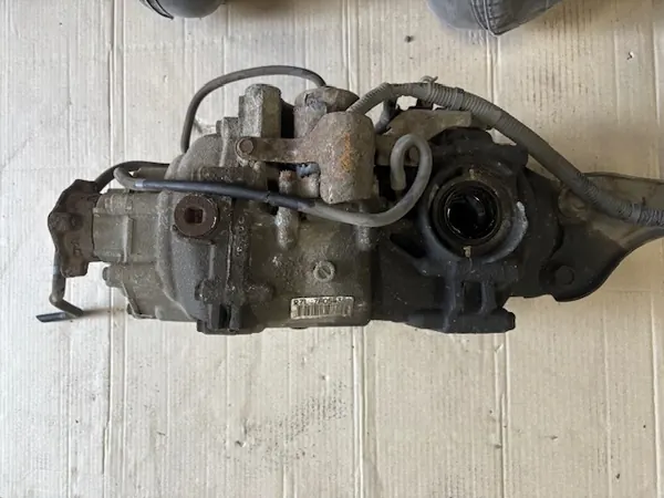 Honda CR-V IV Differential OEM R7L-3 2.0/2.2L image 2