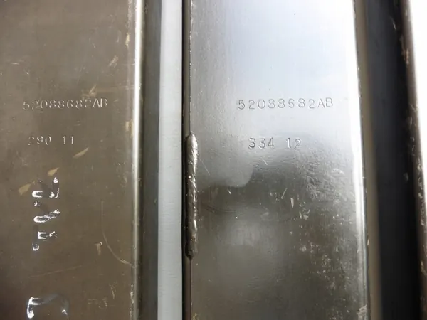 Braccio di controllo posteriore sinistro destro Jeep Cherokee Liberty KJ image 5