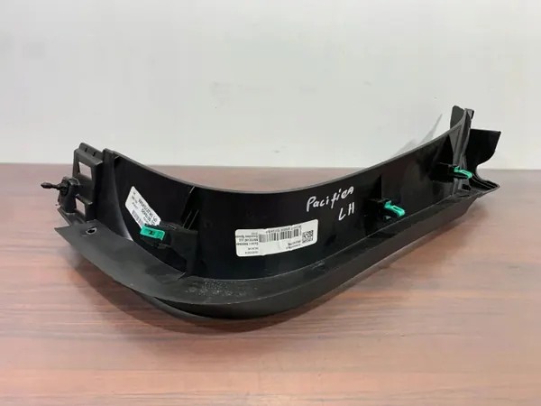 Tapete de maletero Chrysler Pacifica OEM 5RK03X9AF image 4