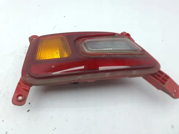 Hyundai Kona takapuskarin valo OEM AMD177845 image 3