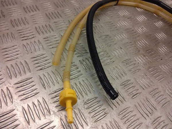 Brandstofpomp BMW 1 COUPE (E82) 2.0L Diesel 2010 OEM 7190944 image 7