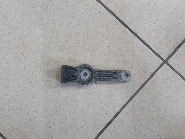 Spännarehållare Jeep Ram 3.6L 5281599AA image 2