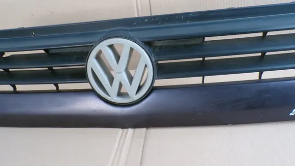 GOLF III Grill Left 1H6853653C image 5