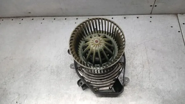 Ventilateur de chauffage OEM 8D1820021 pour VW Passat B5 image 2