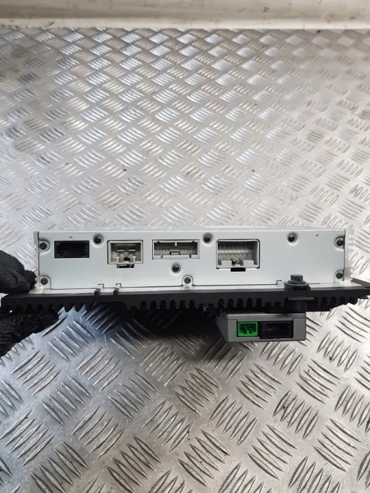 Radioförstärkare OEM 30732824 + Navigationsmodul image 5
