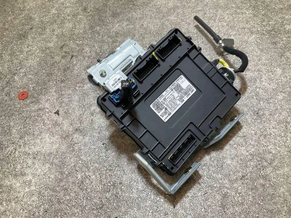 Módulo Confort Hyundai OEM 95400HF400 - Usado image 3