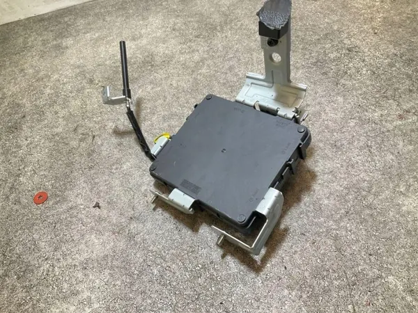 Módulo Confort Hyundai OEM 95400HF400 - Usado image 5