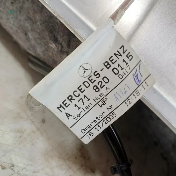 Mercedes-Benz SLK R171 Vikbart tak OEM A79000409775 image 9