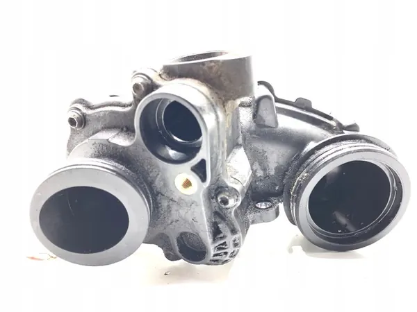 Termostaatin kotelo Audi Q8 3.0 286HV image 2