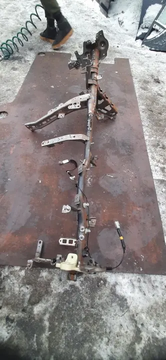Hyundai Veloster Dashboardbalkframe OEM Gebruikt image 4