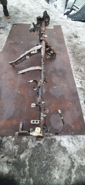 Hyundai Veloster Dashboardbalkframe OEM Gebruikt image 5