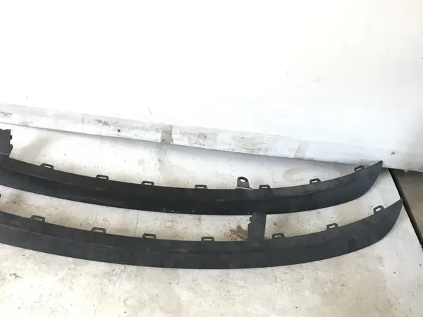 TESLA III 3 17- Bakre Stötfångare Diffuser OEM image 2