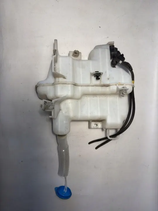 Scheibenwaschbehälter Mazda 6 GJ OEM GHR167480 image 6