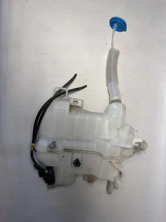 Scheibenwaschbehälter Mazda 6 GJ OEM GHR167480 image 7