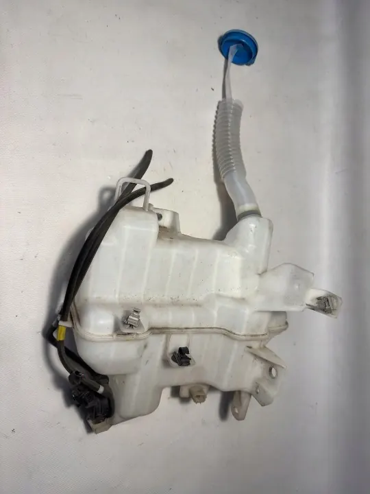 Scheibenwaschbehälter Mazda 6 GJ OEM GHR167480 image 8