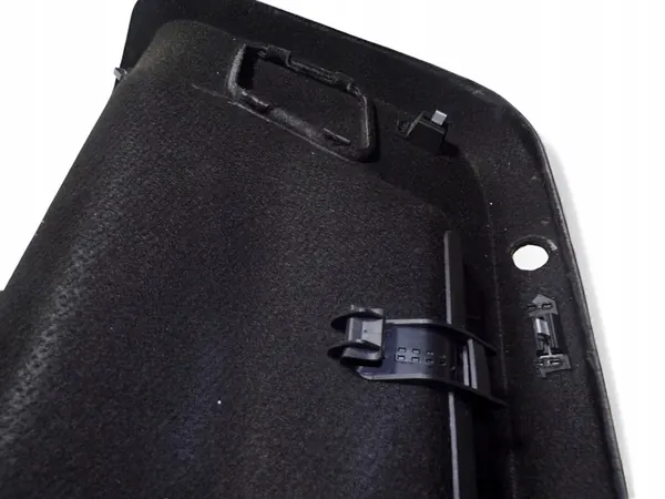 Garniture de hayon VW PASSAT B7 1K6867747 image 5