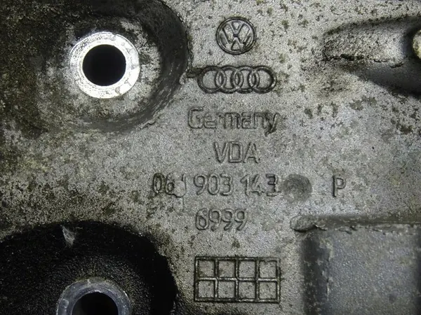 AUDI A3 8P ALTERNATORIN KIINNITYSÖLJYJÄÄN image 3