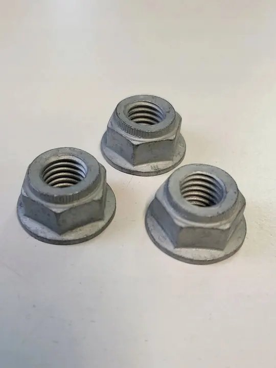 BMW 3 Fjädringsdelar 2011 OEM 07119905032 image 3