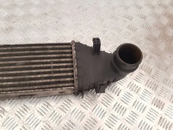 Mercedes Intercooler OEM A2045000300 C-luokka W204 image 3