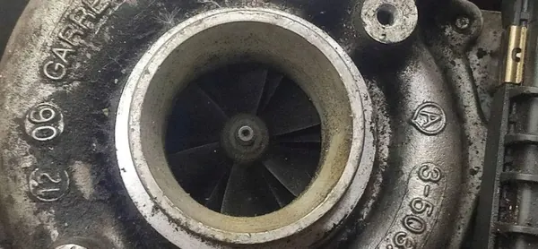 Turbocompresor OEM 059145715R para Audi A6 Avant 2.7L image 4