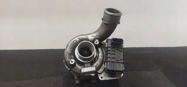 Turbocompresor OEM 059145715R para Audi A6 Avant 2.7L image 6