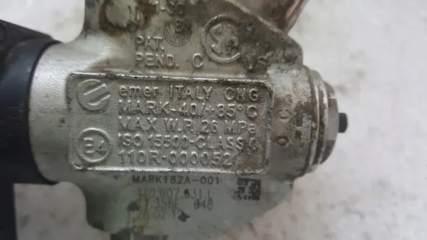 Válvula gas GNC OEM 3AA959975 para VW Touran image 6