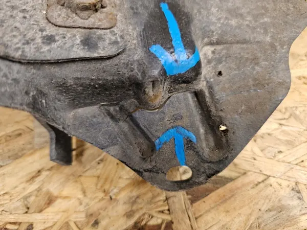 Toyota Prius III 09-15 Left Front Wheel Arch OEM image 2