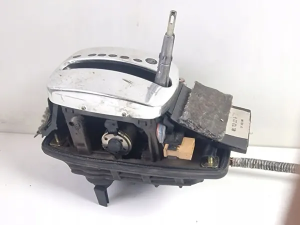Audi Versnellingspook OEM 4B1713111A - Gebruikt image 3