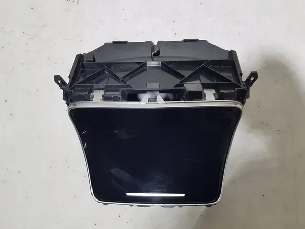 Tuhkakuppi Lokero Mercedes W205 GLC X253 image 3