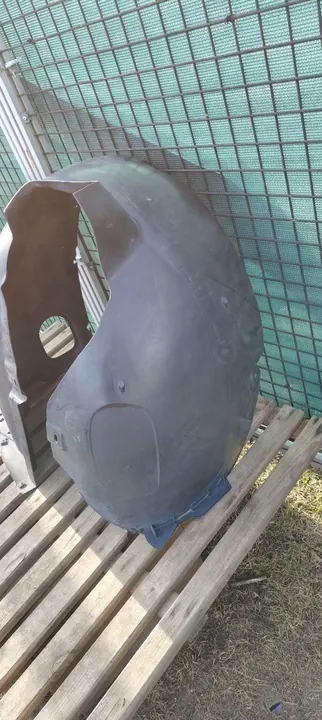 VW Caddy 2K5 Front Right Wheel Arch 2K5805912F image 3