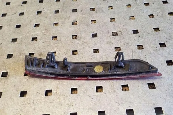 Vasen Heijastin Takapuskurille VW PASSAT VARIANT B8 image 2