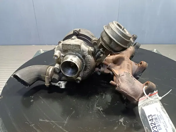 Turbokompressor AUDI A4 B7 1.9 TDI 038145702K image 2
