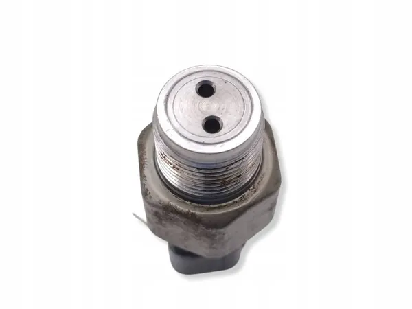 Sensor Pressão Combustível Toyota OEM 8945860010 image 5