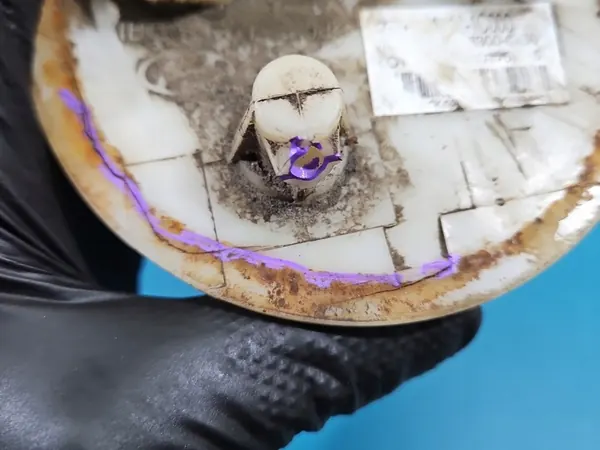 Bomba de Combustível Hyundai Getz 1.3 12V Carcaça e Conector Danificados image 6