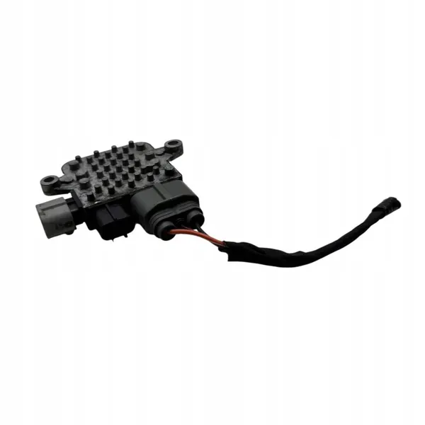 Tesla Model S 2017 Tuuletinohjain OEM 6008953-00-B image 3