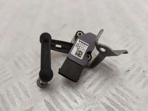 Sensor de Nivelamento Faróis Volvo XC60 2019 OEM 32246992 image 3