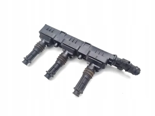 Bobina de ignição Vauxhall Corsa 1.0 12V 2003 OEM 0221503014 image 2