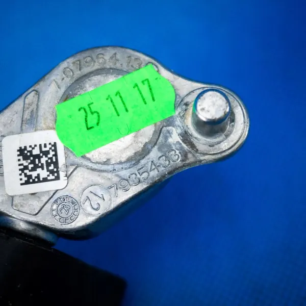 Linker achterste demperbeugel OEM 7935433 7589931 BMW X5 X6 image 3