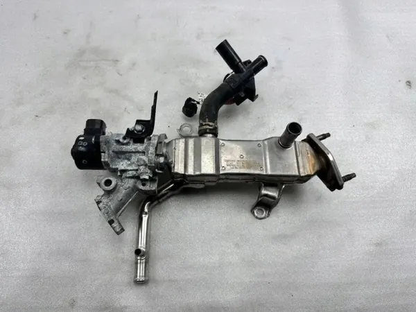 Arrefecedor EGR Toyota OEM 25601-37010 para Prius Plus image 4