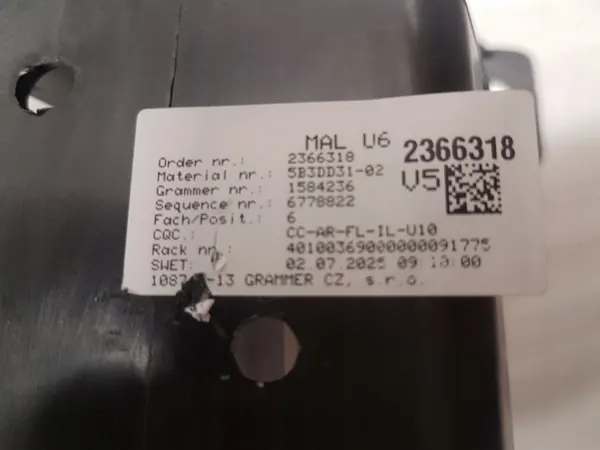 Armauflage BMW X1 U11 U06 OEM 5B3DD31 - Gebraucht image 6