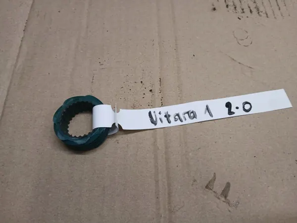 Suzuki Vitara I snelheidsmeter wormaandrijving OEM image 4