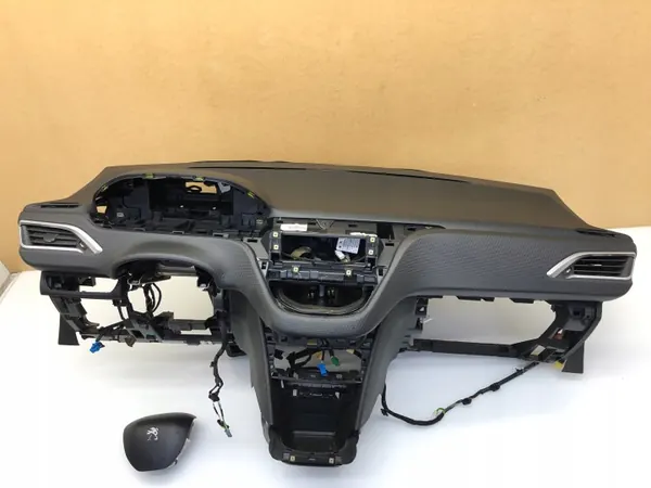 Peugeot 2008 I dashboard airbagconsole OEM image 2