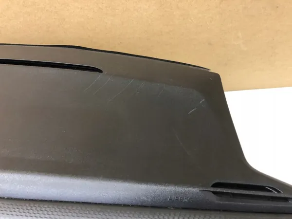 Peugeot 2008 I dashboard airbagconsole OEM image 4