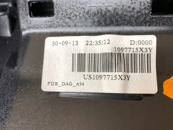 Peugeot 2008 I dashboard airbagconsole OEM image 5